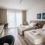 Lavanta شقة فندقية كيرينيا