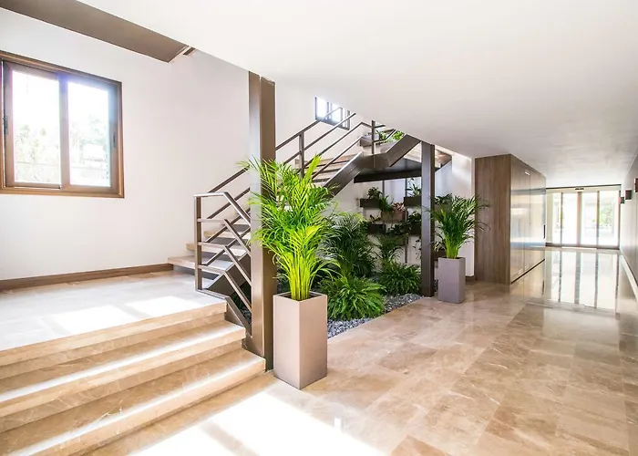 Lavanta Aparthotel 3*